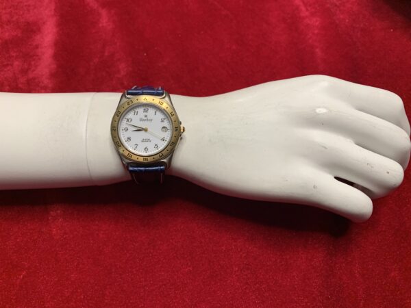 RELOJ; «HARLEY» HOMBRE BISEL EN DORADO Y PULSERA EN CUERO - Imagen 7